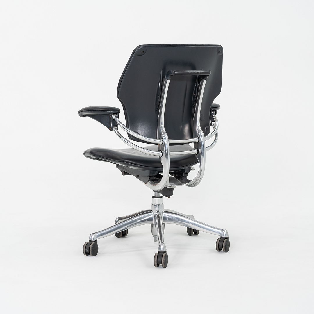 Freedom Task Desk Chair