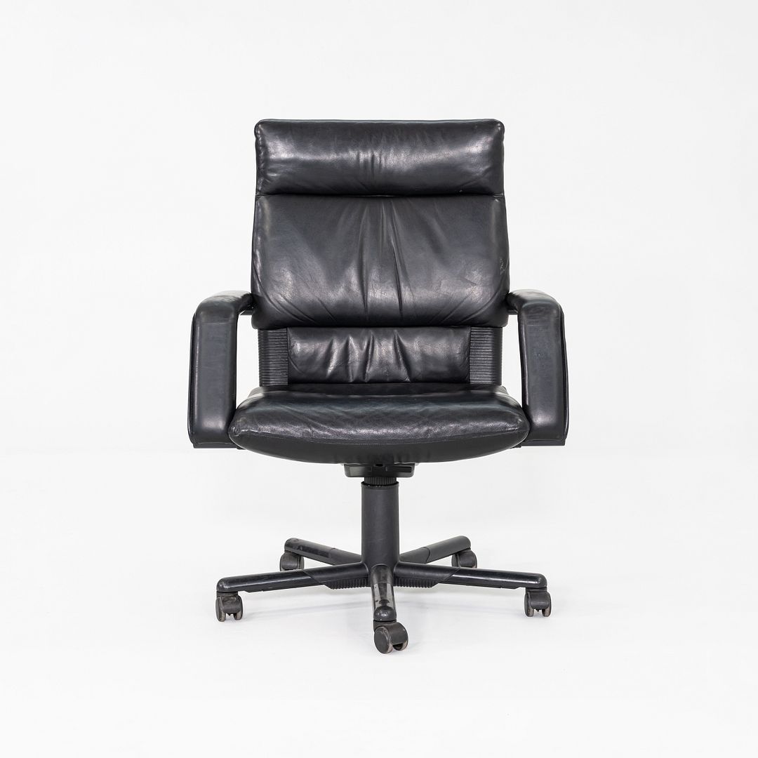 Figura Desk Chair