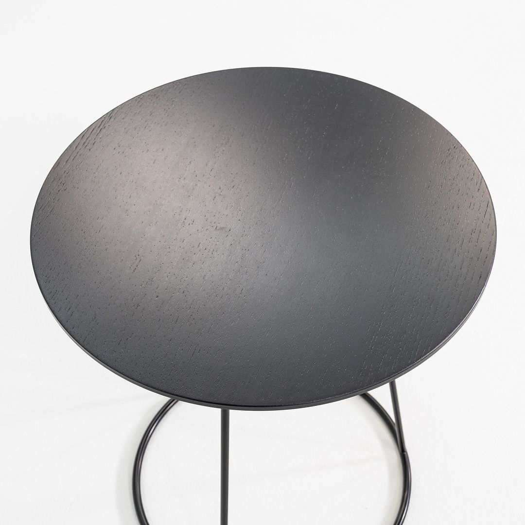 Breeze Table