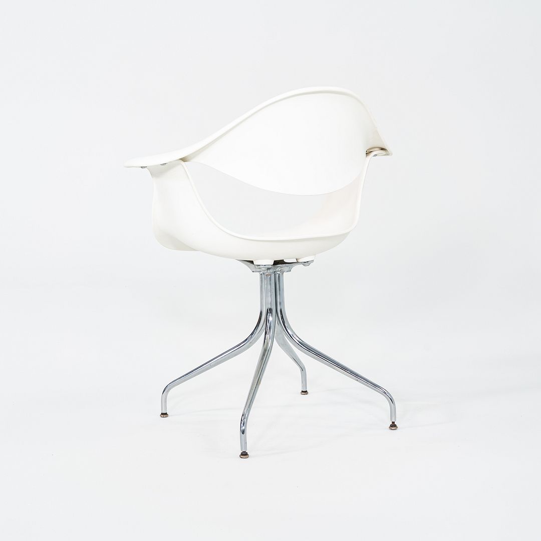 Swag Leg Chair