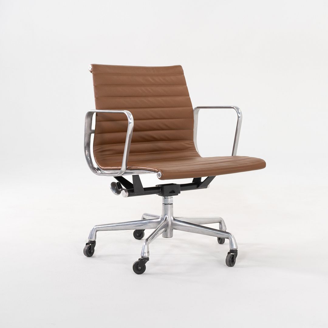 Aluminum Group Management Desk Chair, Model EA335