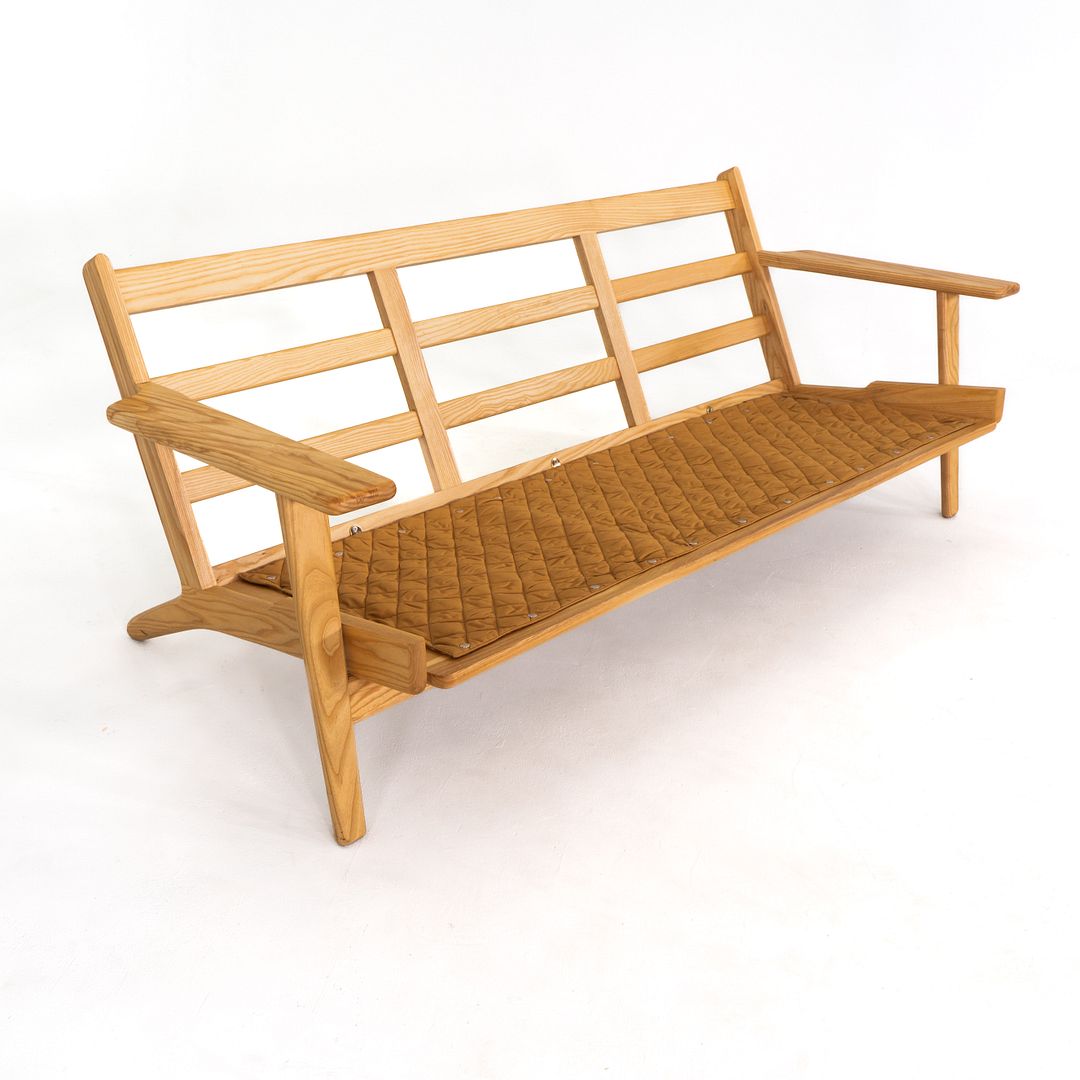 Getama GE-290 Three Seat Sofa