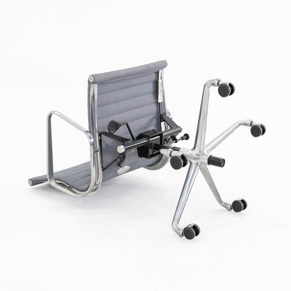 Aluminum Group Management Desk Chair