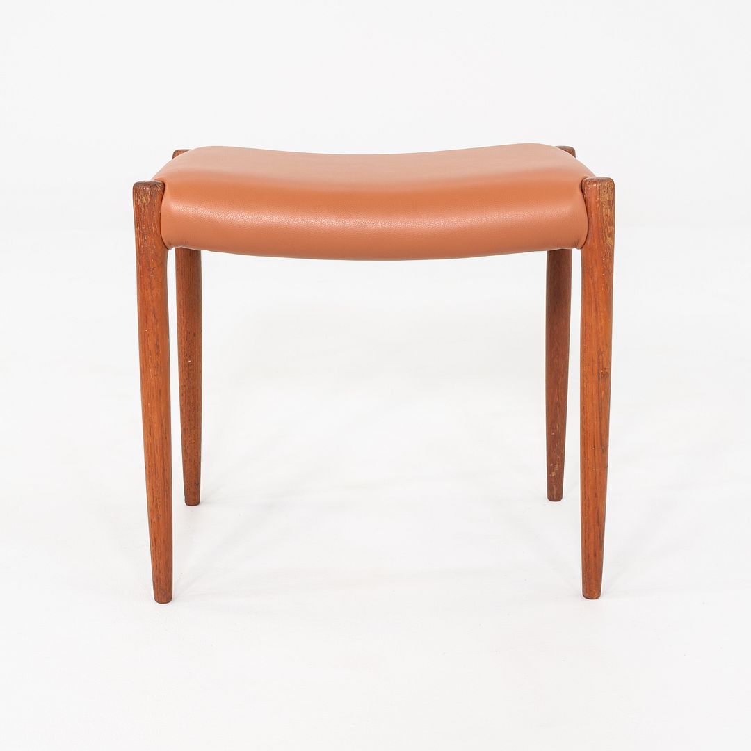 Moller 80A Stool