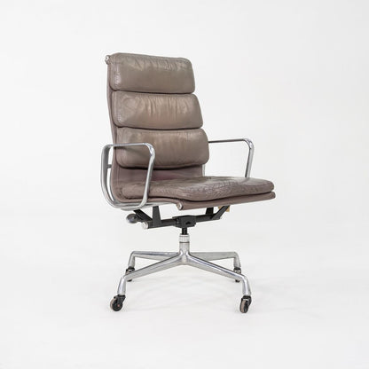 Soft Pad Executive Chair, Model EA420