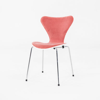 Series 7 Chair, Model 3107