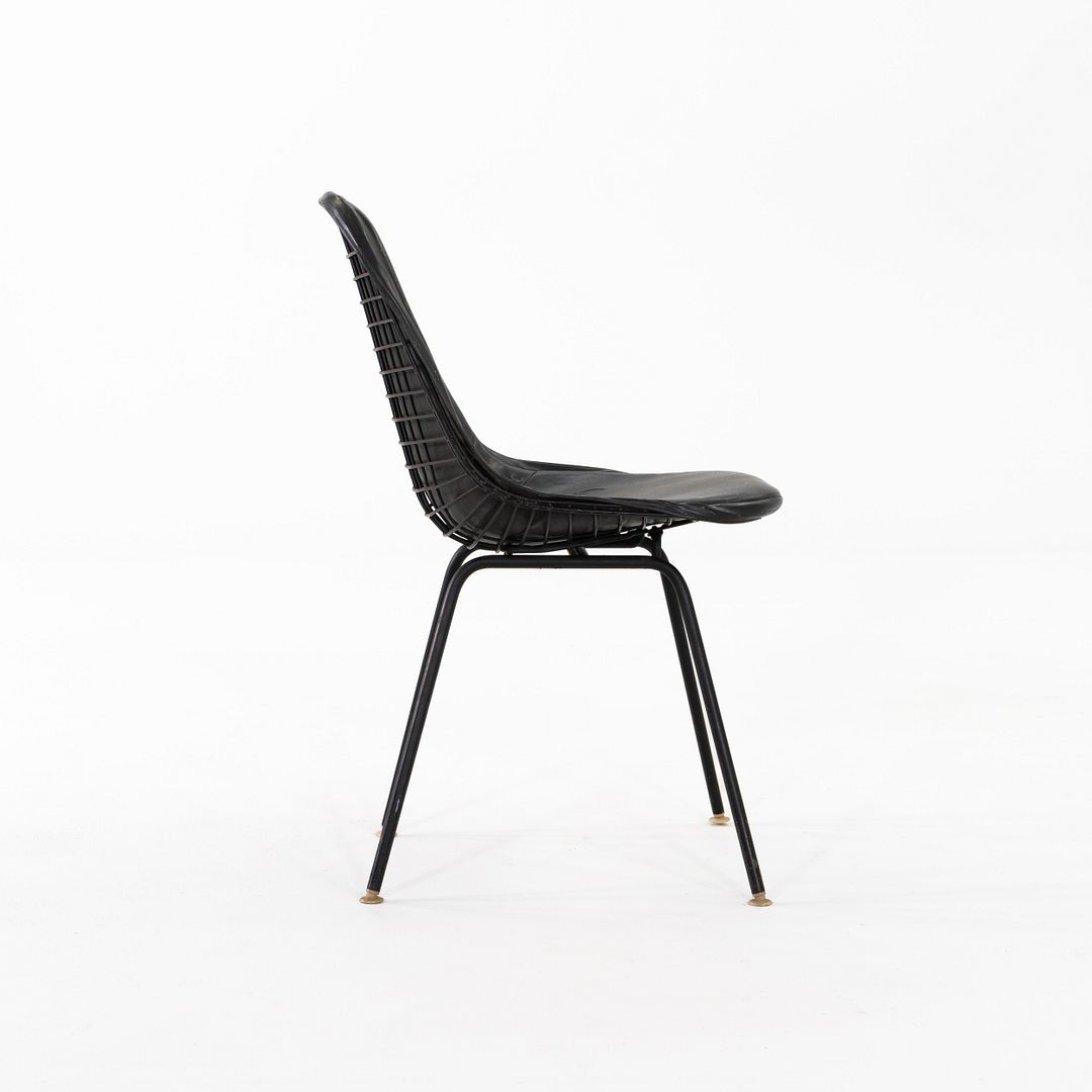DKX-1 Chair