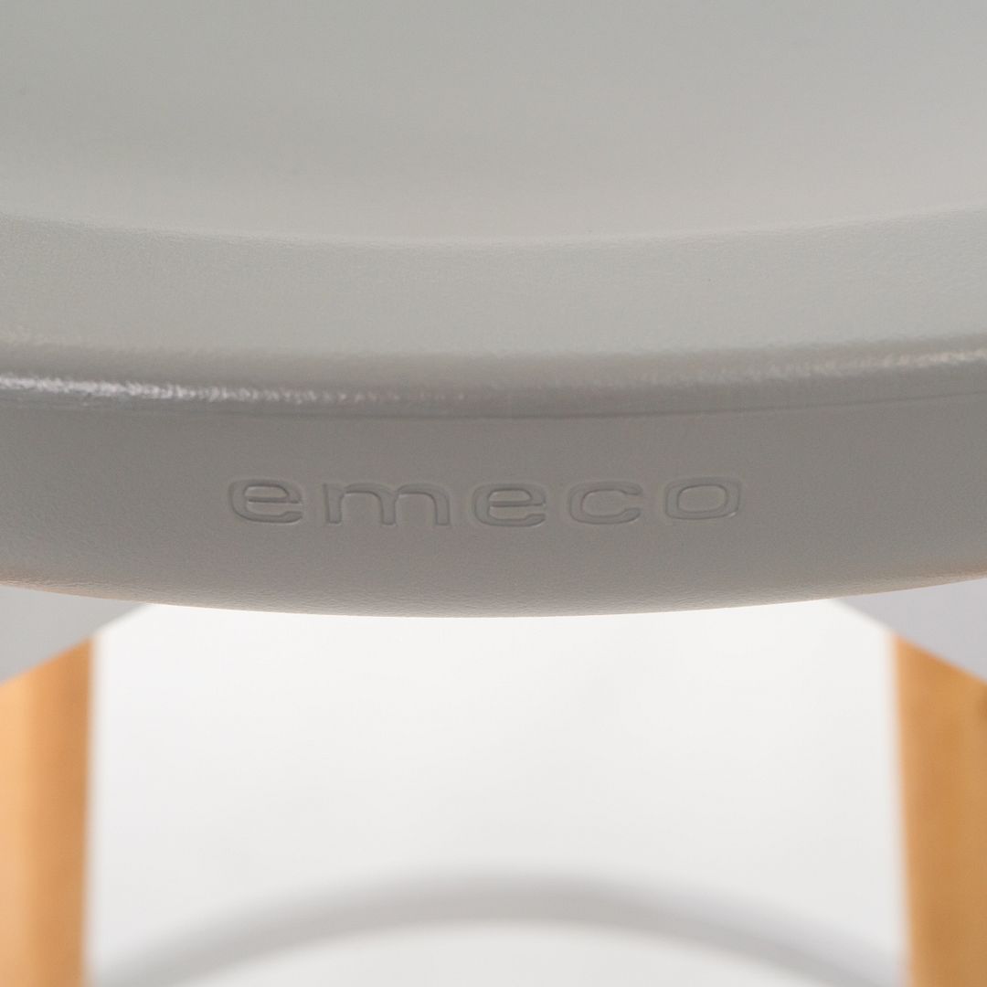 SU Bar Stool