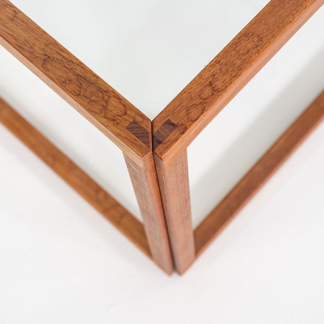 Cube Table