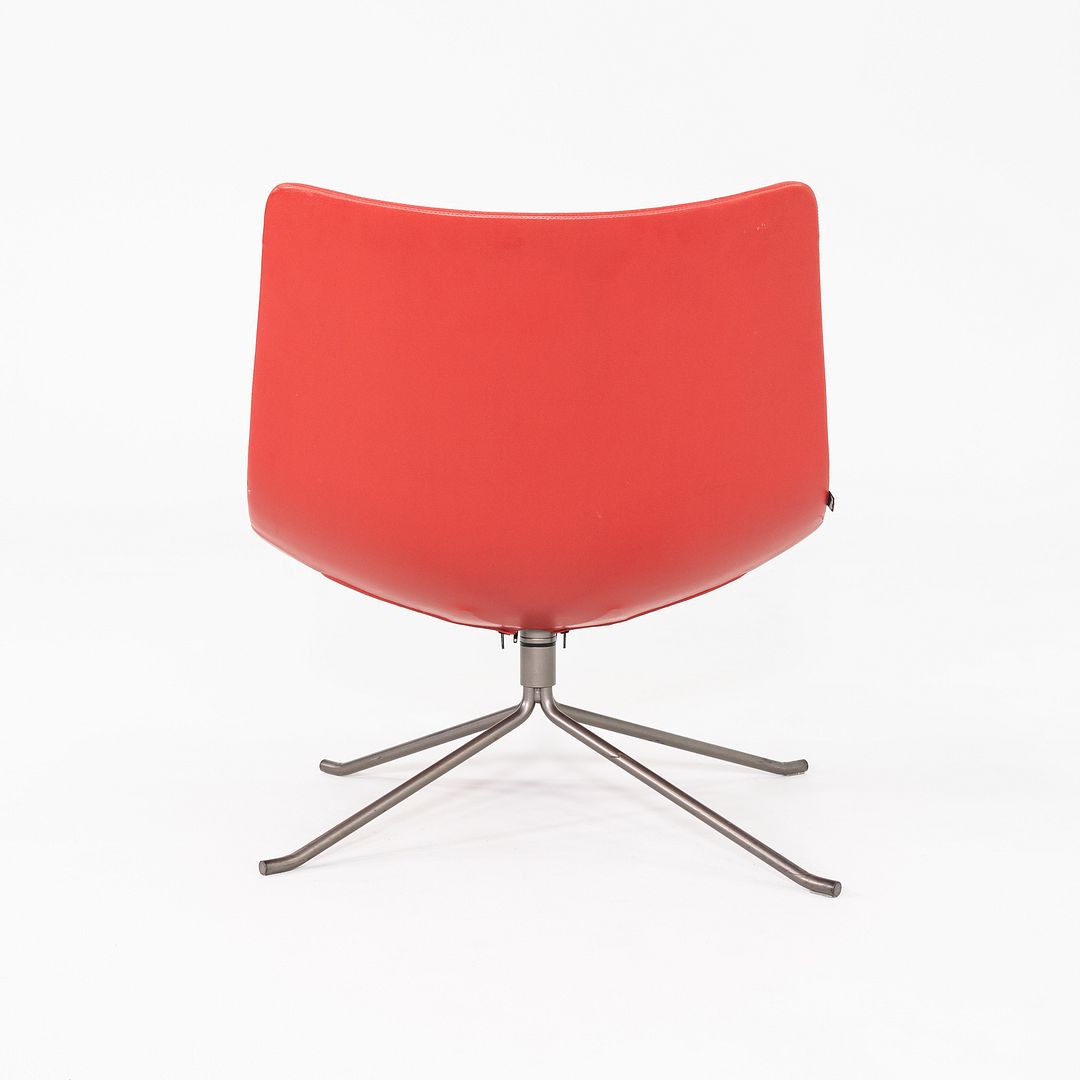 Yuki Swivel Lounge Chairs