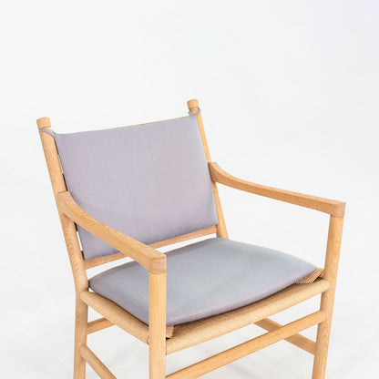 CH44 Ladderback Lounge Chair