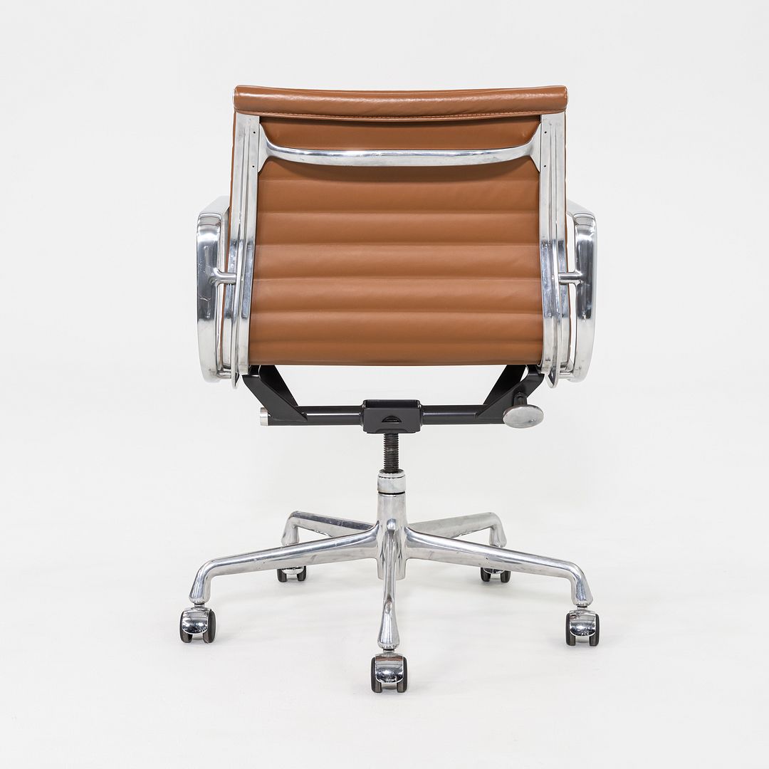 Aluminum Group Management Desk Chair, Model EA335