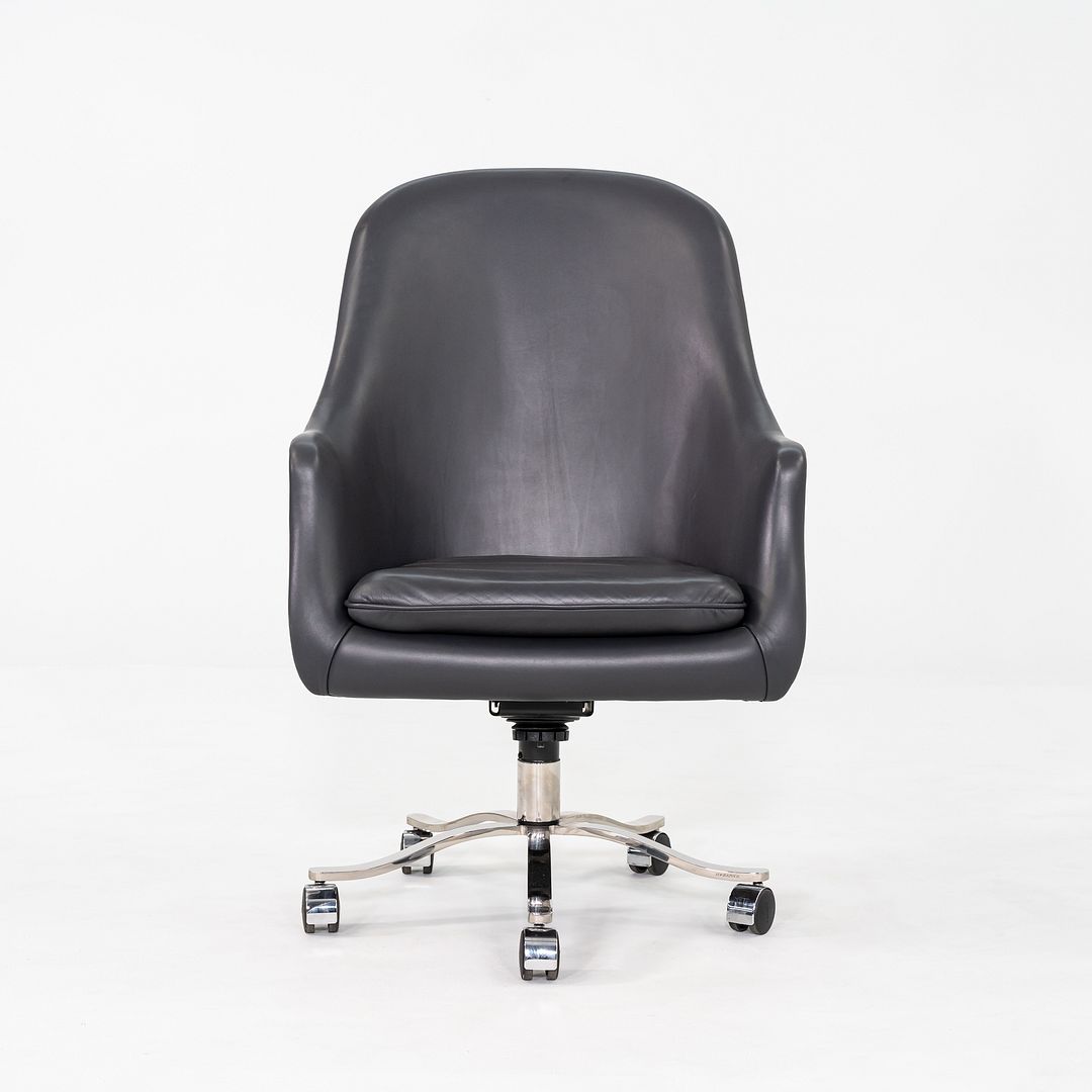 Alpha Bucket Executive Desk Chair