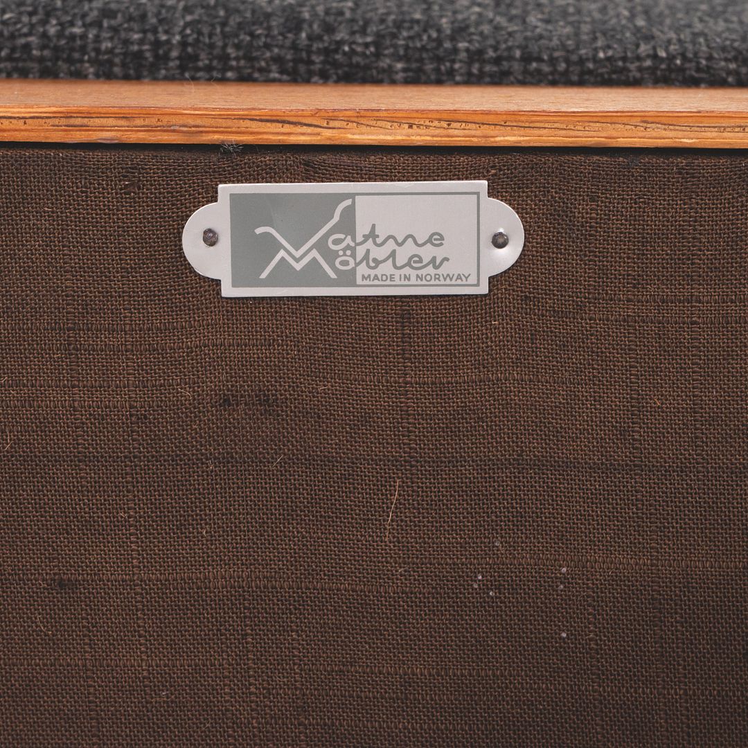Model 500 Lounge Chair