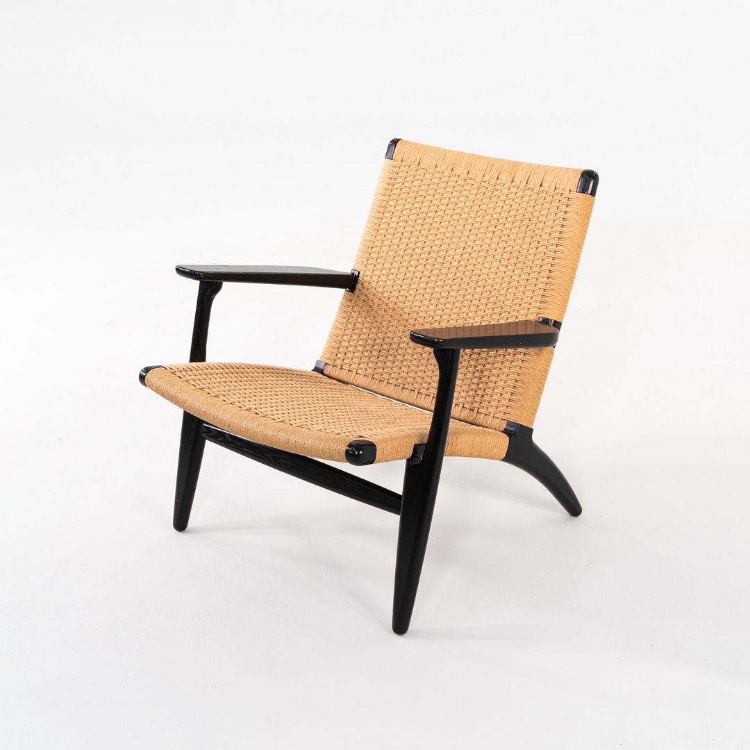 CH25 Lounge Chair