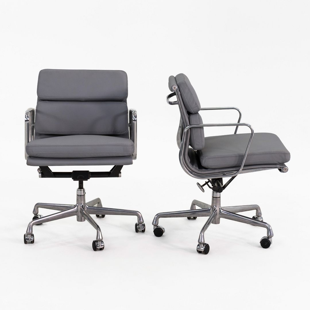Soft Pad Management Desk Chair, Model EA435