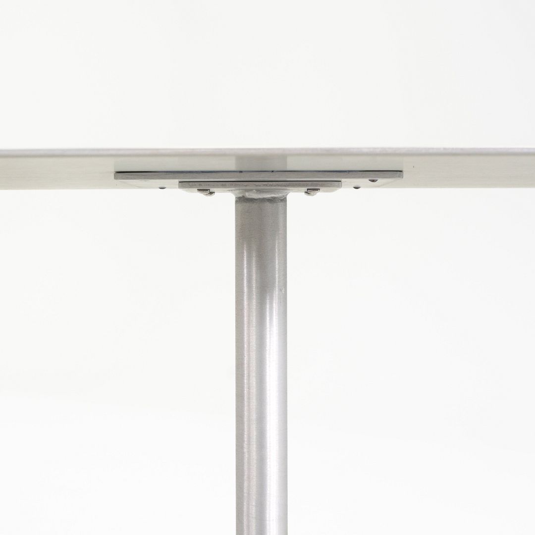 20-06 Cafe / Dining Table