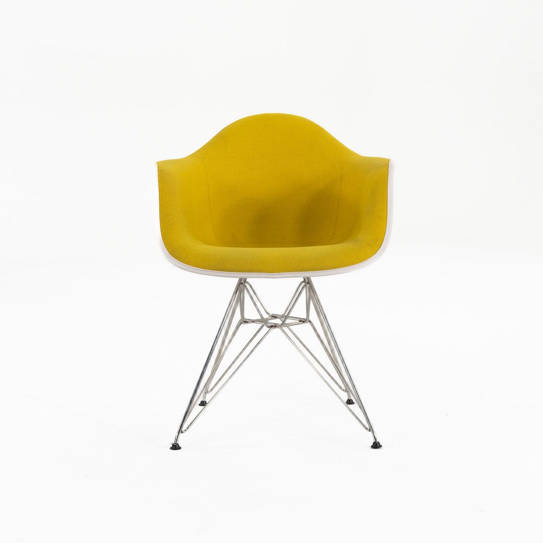 DAR Dining Armchair