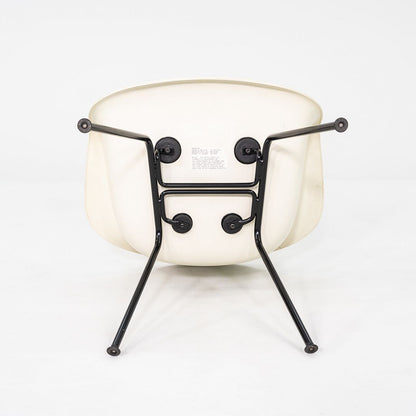 DAX Chair