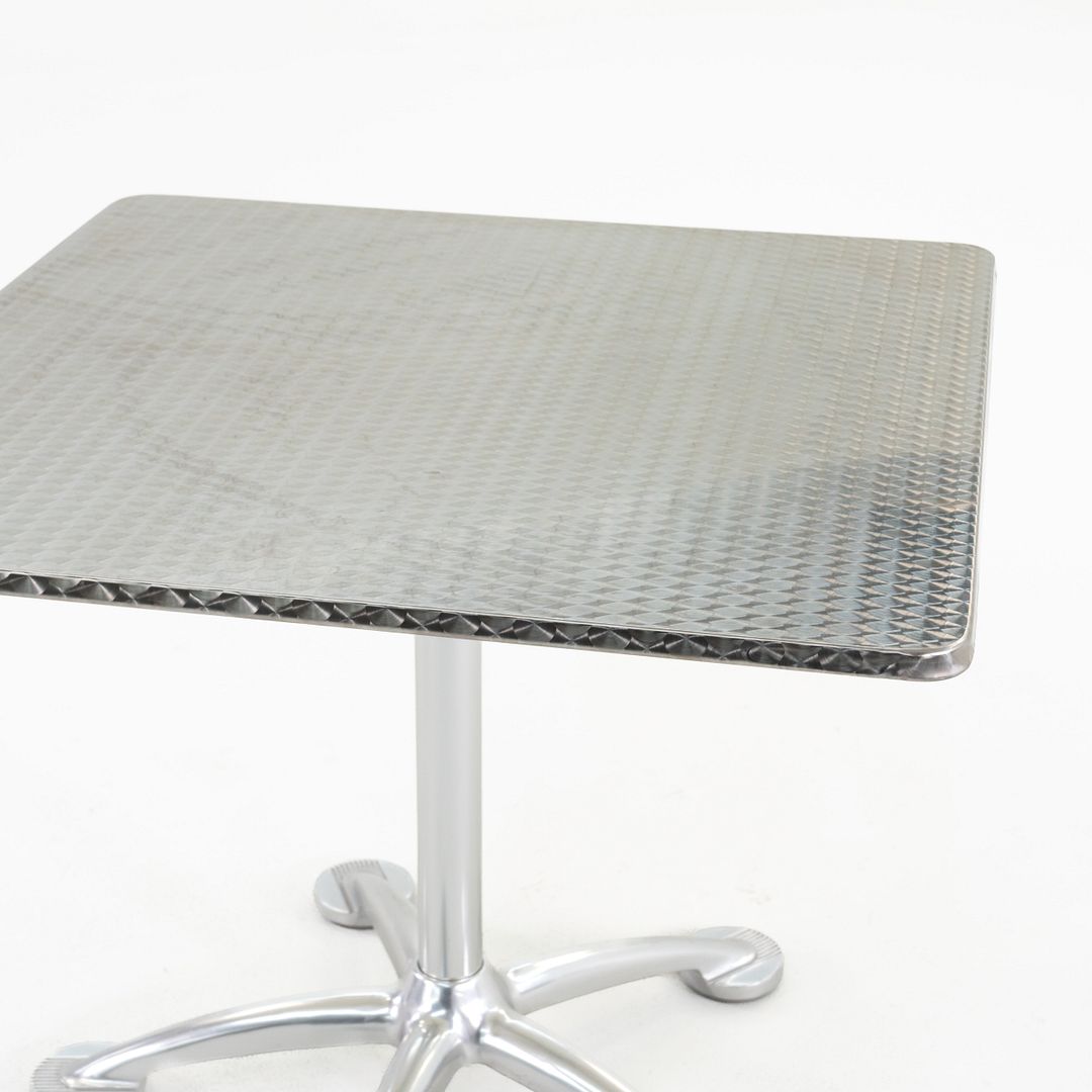 Pensi Cafe Table
