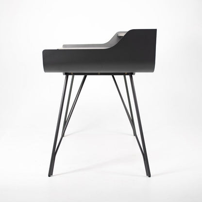 Noori Desk