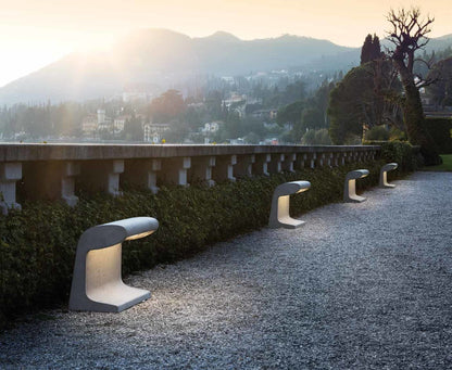 Borne Béton Grande Floor Lamp