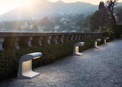 Borne Béton Grande Floor Lamp
