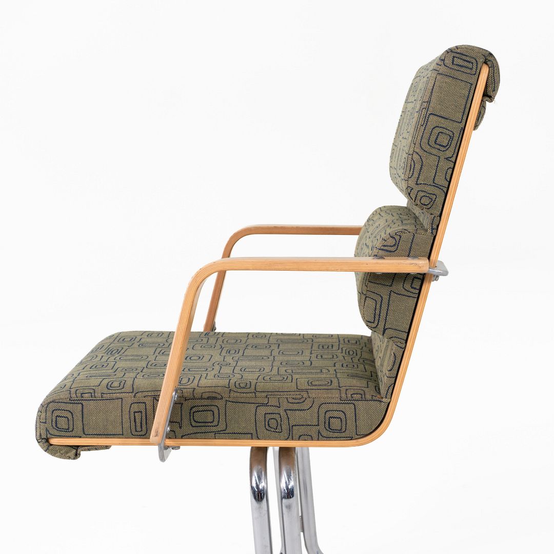 Plaano Arm Chair