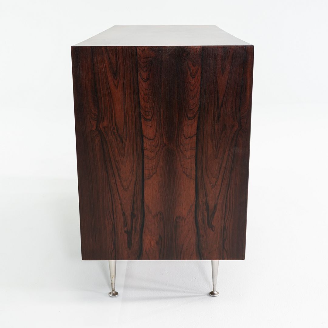 Thin Edge Rosewood 5221 8-Drawer Dresser