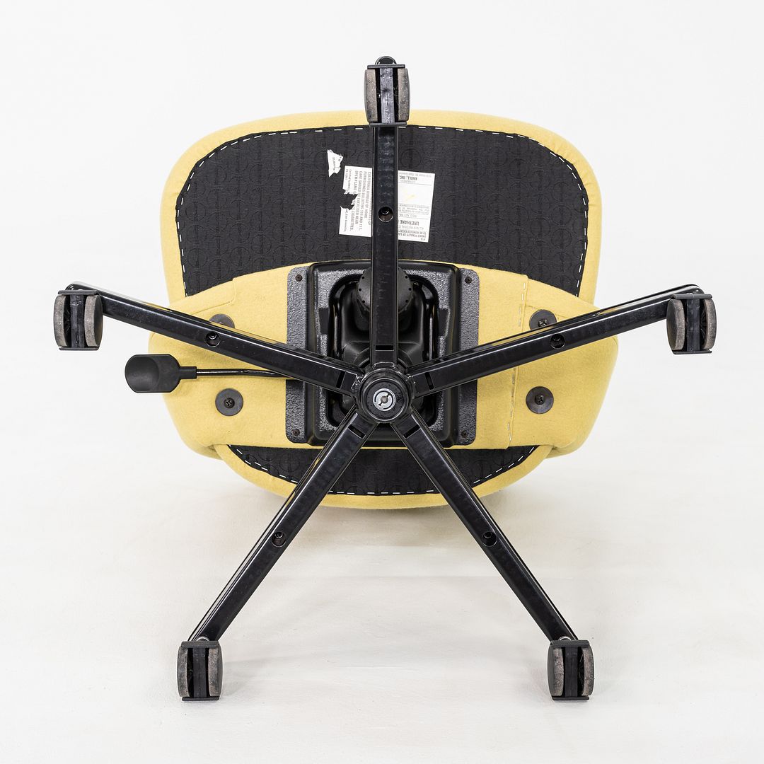Saarinen Executive Armless Desk Chair