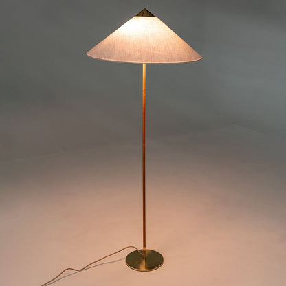 9602 Floor Lamp