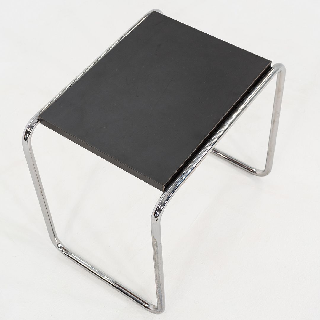 Laccio Side Table