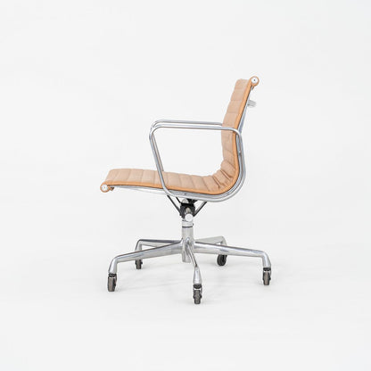 Aluminum Group Management Chair, Model EA335