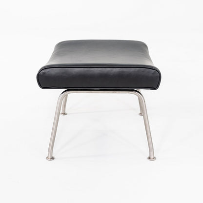 CH446 Footstool