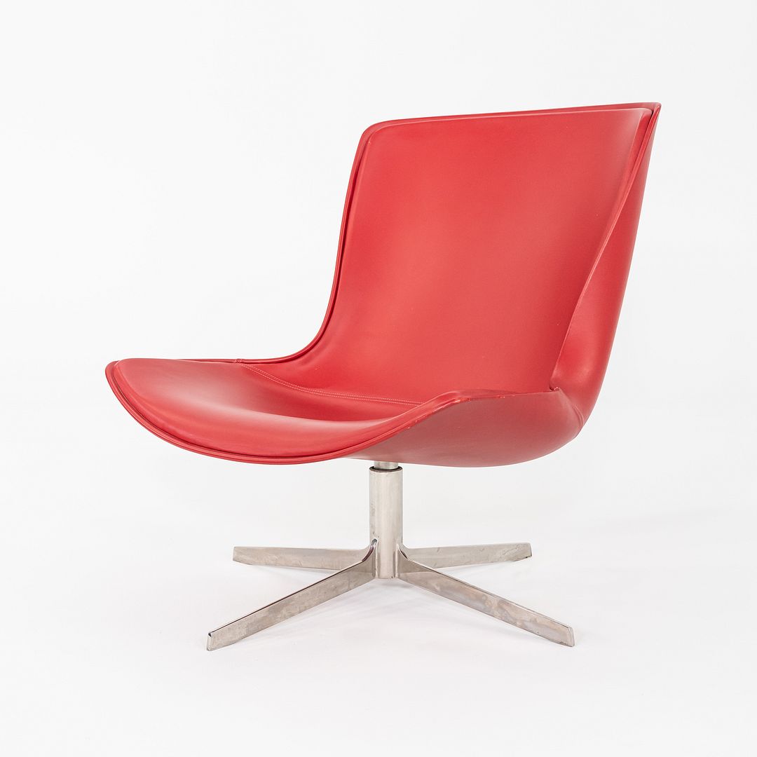 Vika Lounge Chair