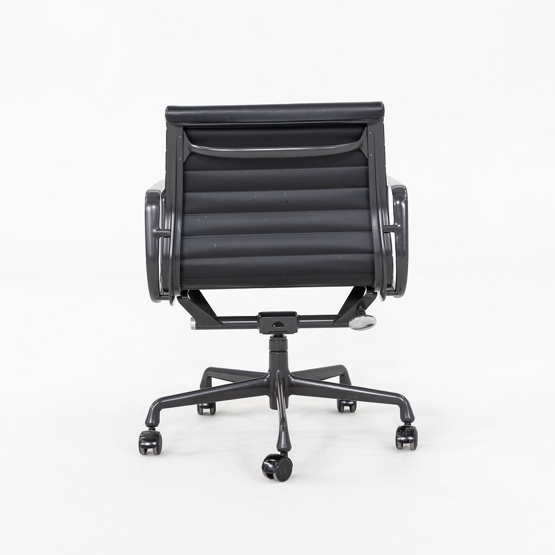 Aluminum Group Management Desk Chair, Model EA335