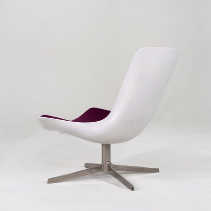 Vika Swivel Lounge Chair