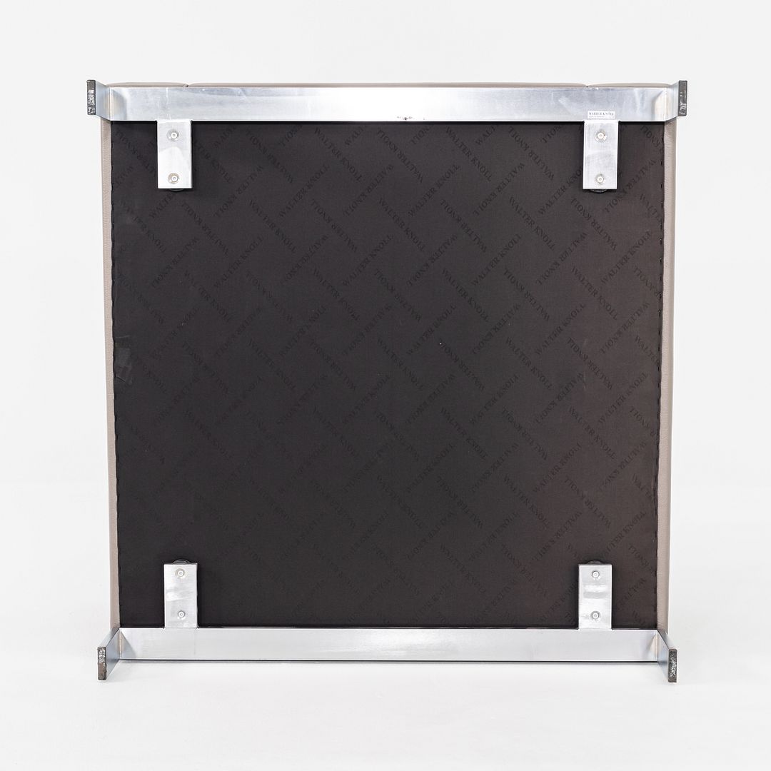 Model 500 Arm Lounge Chair