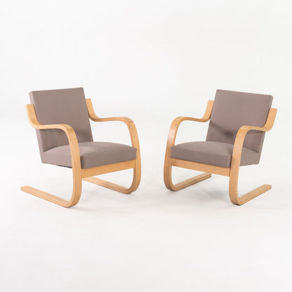 402 Lounge Chair