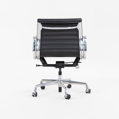 Aluminum Group Management Desk Chair, EA335