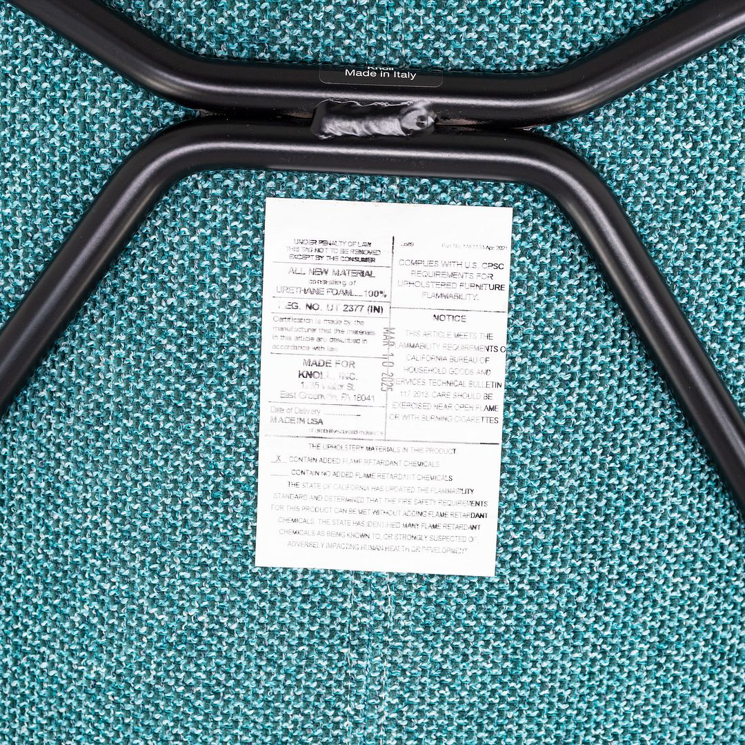 KN04 Lounge Chair
