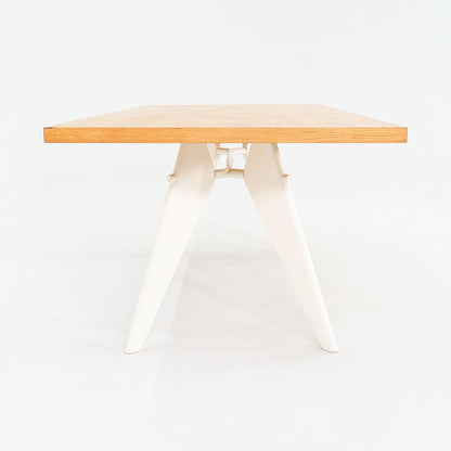 EM Dining Table