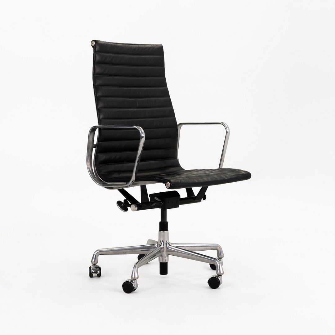 Aluminum Group Executive Desk Chair, Model EA337