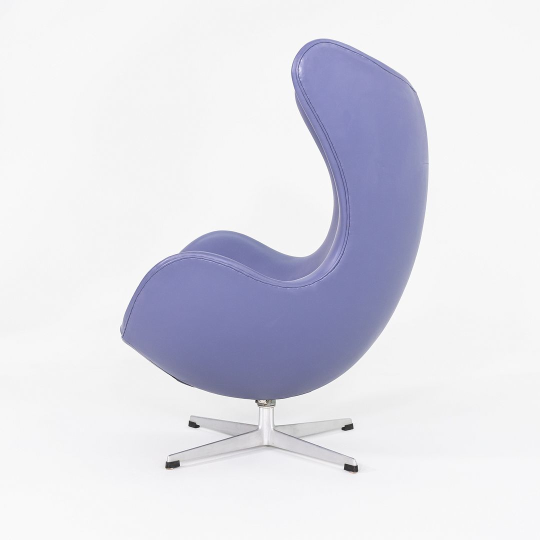 Egg Lounge Chair, Model 3316