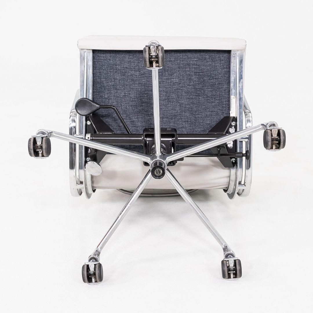 Soft Pad Management Desk Chair, EA435