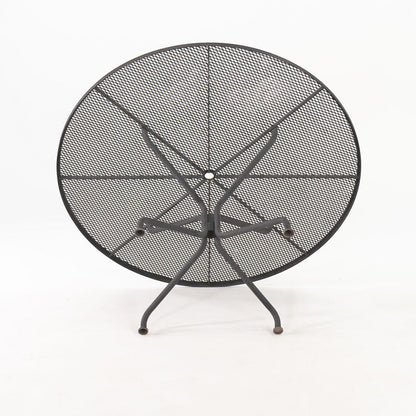 Sculptura Round Dining Table