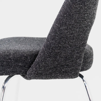Saarinen Armless Executive Chair, Model 72