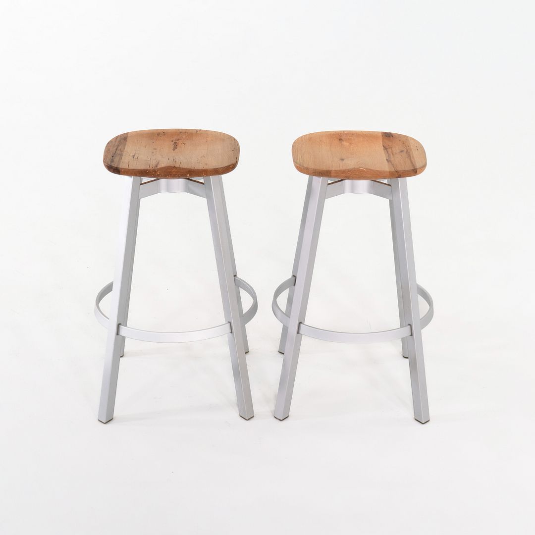 SU Bar Stool