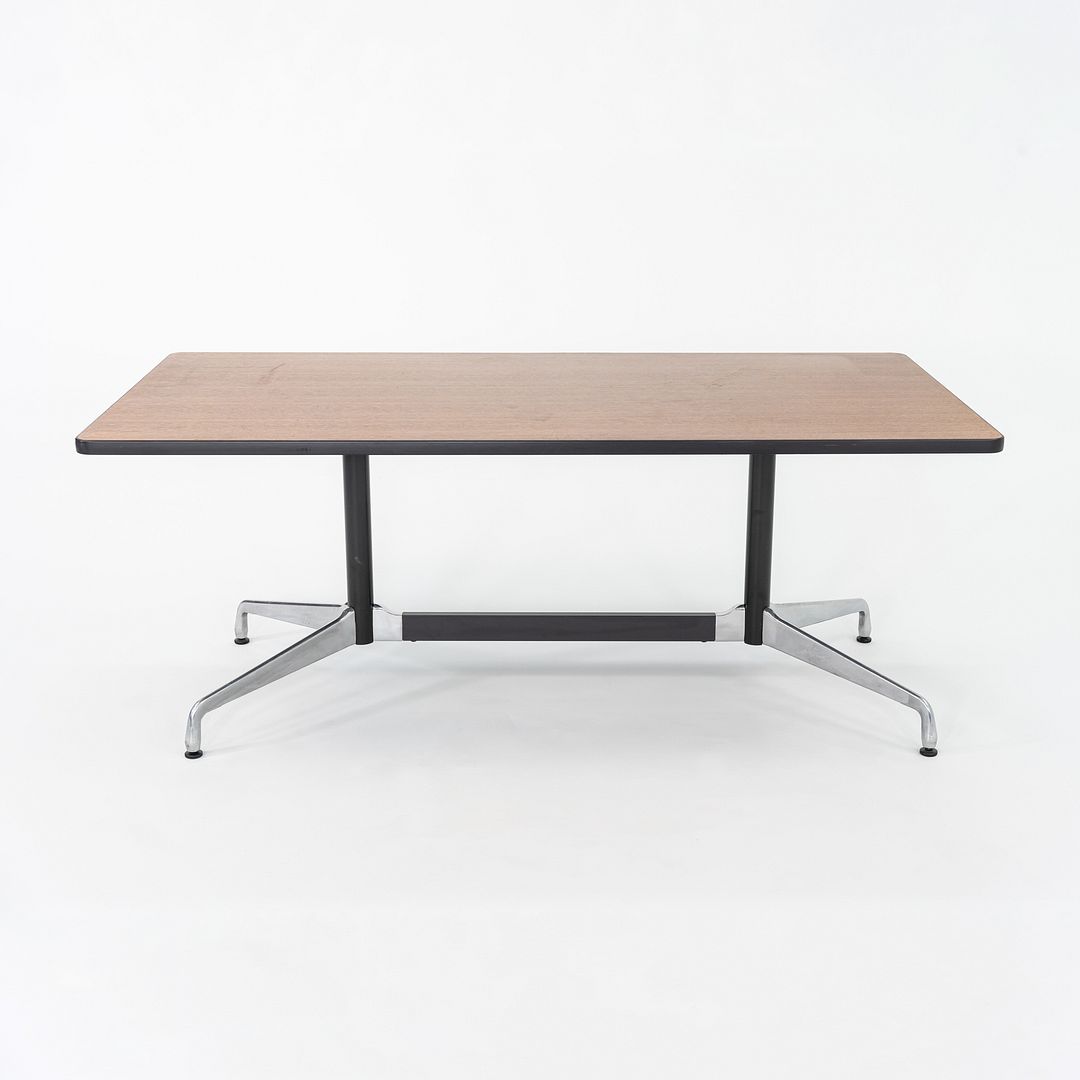 Segmented Conference Table, Model ET143
