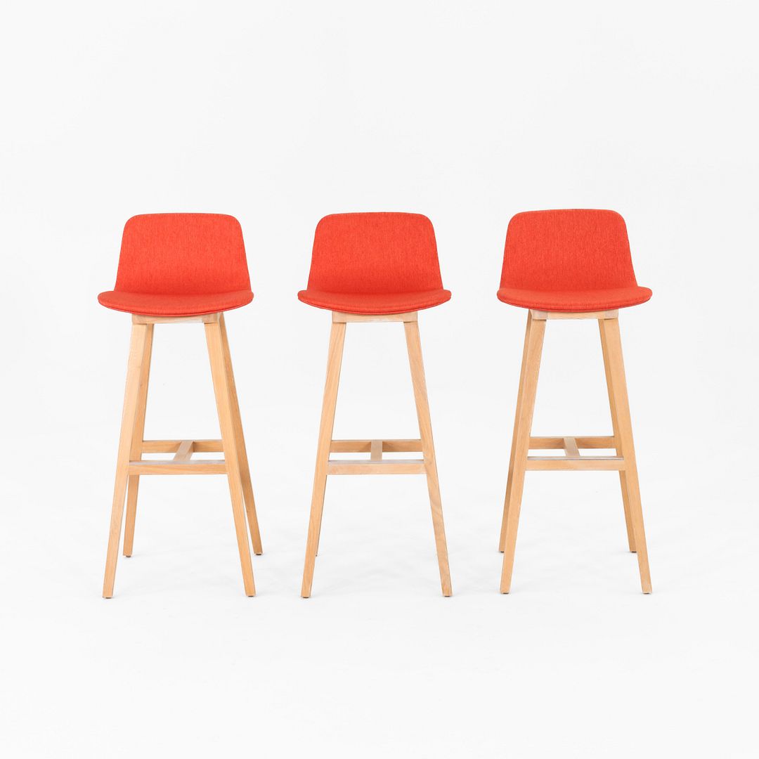 Kuskoa Bar Stool